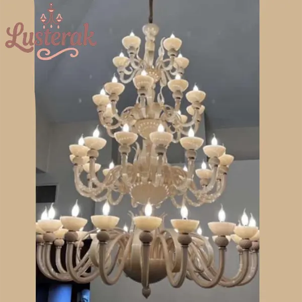 لوستر شیری طبقاتی